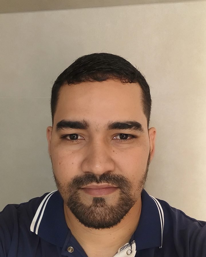 Entony, consultor de vendas da Com Fio